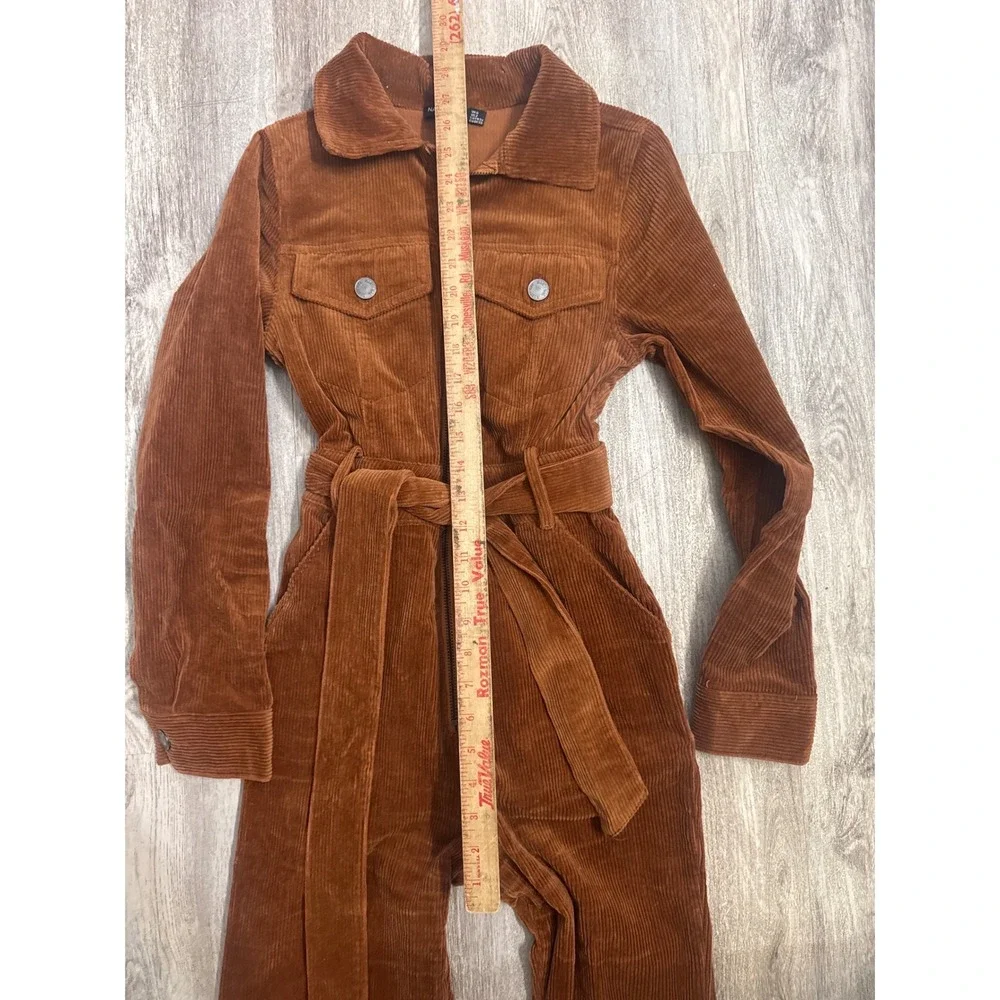 Nasty Gal Broken Re-Cord Jumpsuit Brown Corduroy Flare Zip Front Belted Size 2 - Picture 6 of 10